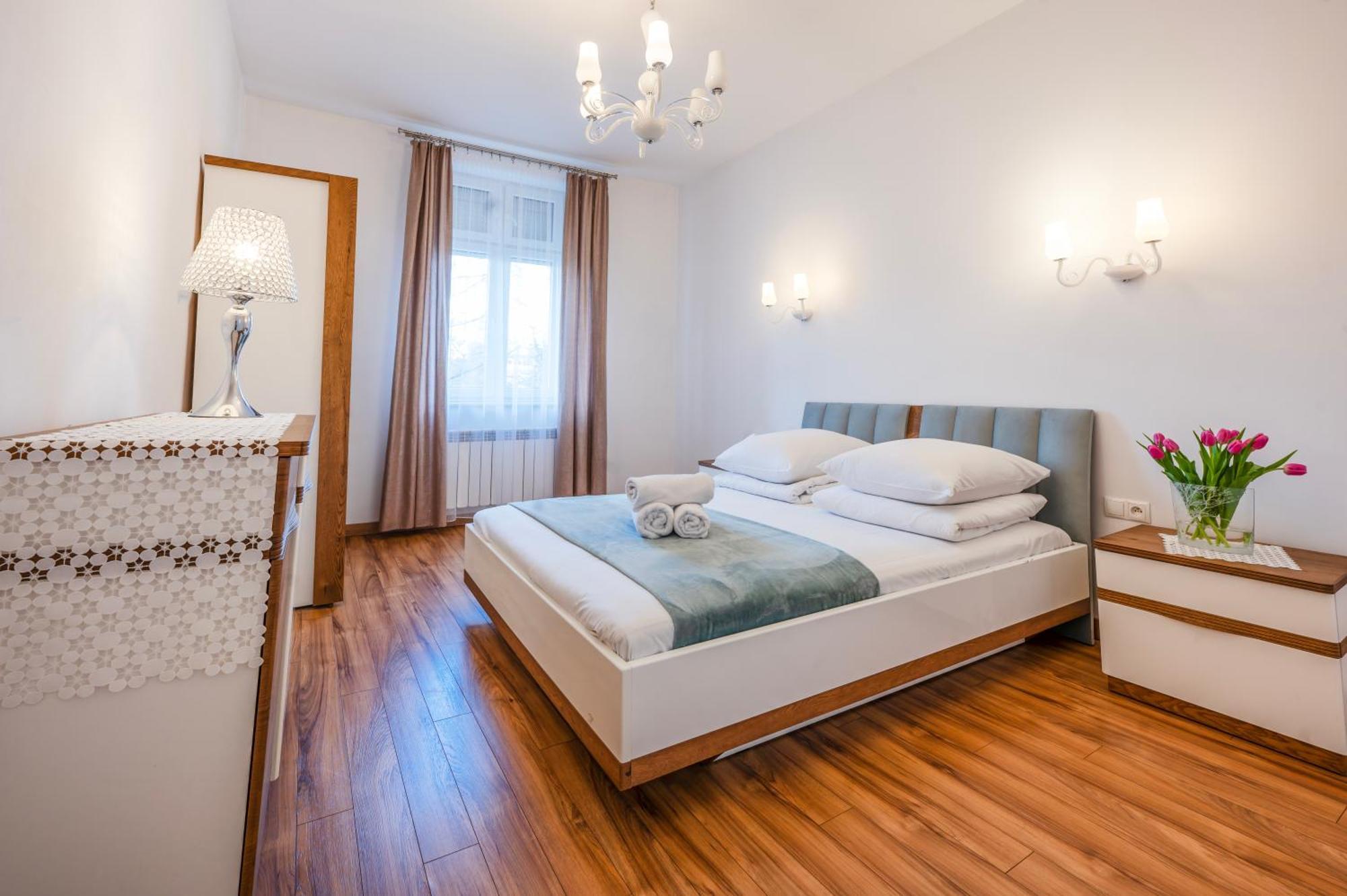 Florencja Parking Gratis Moxy Te&Am Cracow Krakow Luaran gambar